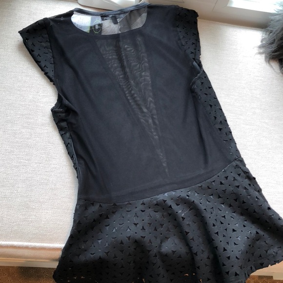 Brand new! Peplum sheer V front and back - Picture 2 of 3